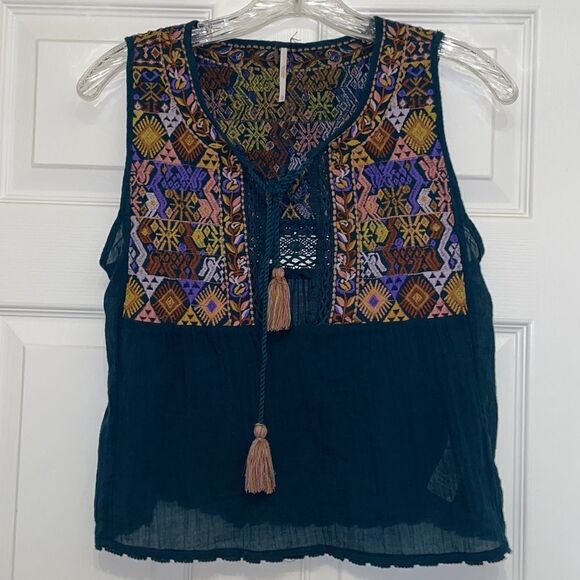 Free People Embroidered Lohri Crop Top - Picture 5 of 11